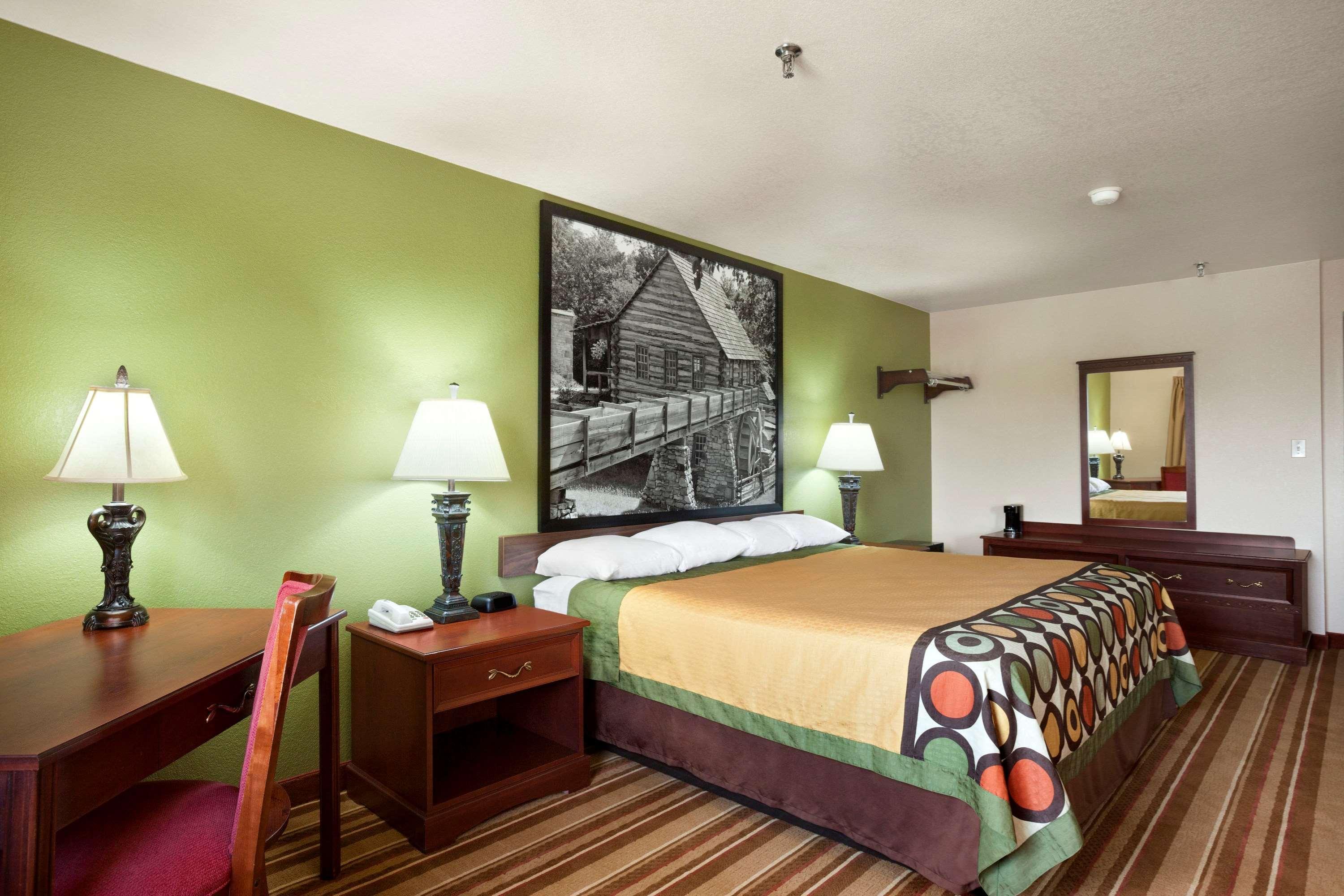 Motel Super 8 By Wyndham Macon Exterior foto